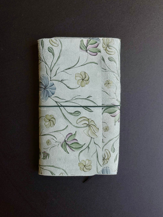 Mia Pocket "Wildflower" Copriagenda